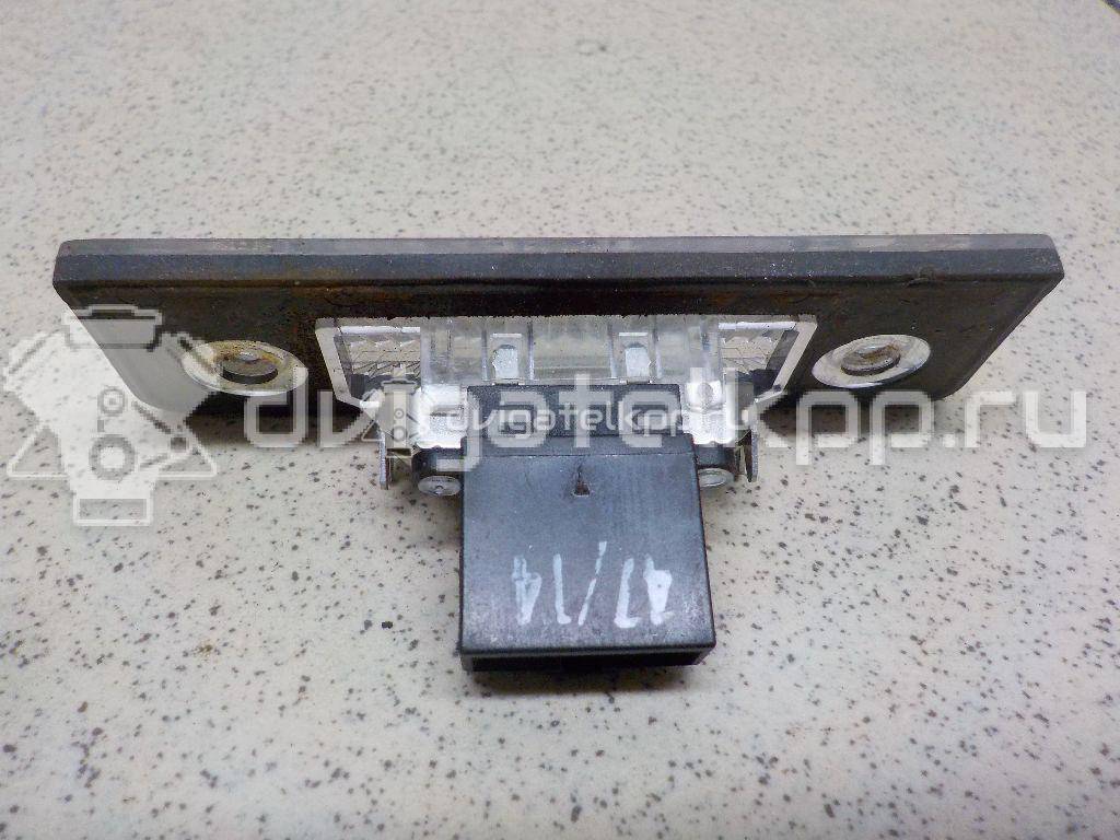 Фото Фонарь подсветки номера  1Z0943021 для Skoda Roomster 5J / Octavia / Octaviaii 1Z3 {forloop.counter}}