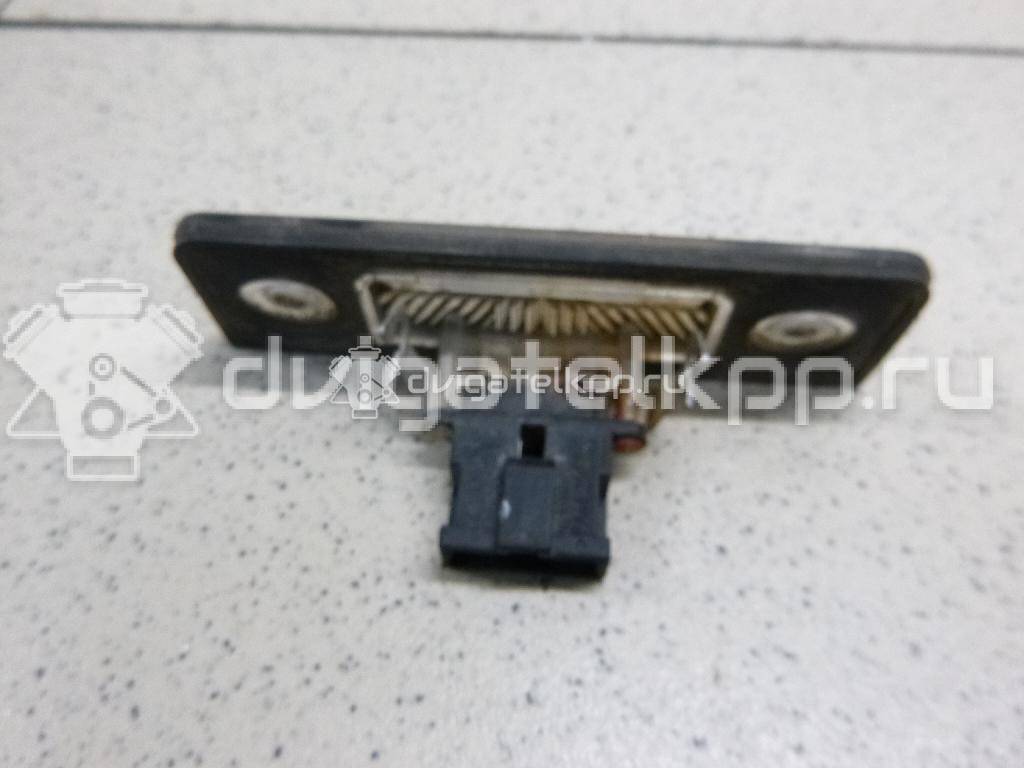 Фото Фонарь подсветки номера  1Z0943021B для Skoda Roomster 5J / Octavia / Octaviaii 1Z3 {forloop.counter}}