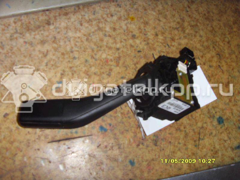 Фото Переключатель поворотов подрулевой  1K0953513 для Skoda Octavia / Yeti 5L / Octaviaii 1Z3 / Superb {forloop.counter}}