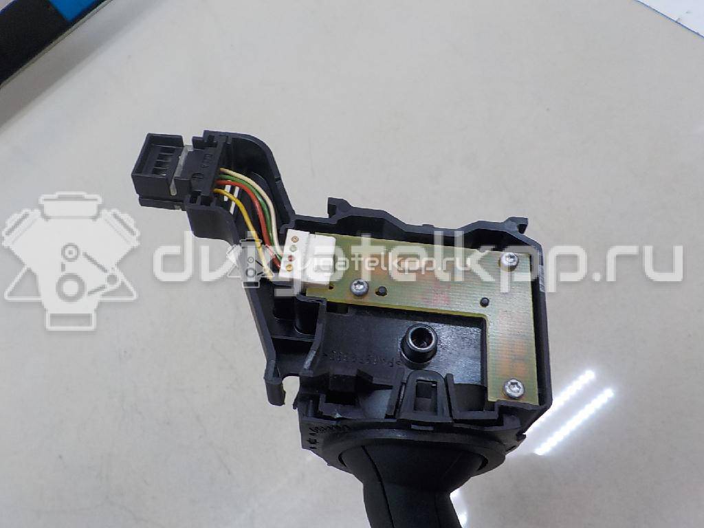 Фото Переключатель поворотов подрулевой  1K0953513E9B9 для Skoda Octavia / Yeti 5L / Octaviaii 1Z3 / Superb {forloop.counter}}