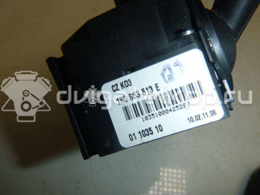 Фото Переключатель поворотов подрулевой  1k0953513e для Skoda Octavia / Yeti 5L / Octaviaii 1Z3 / Superb {forloop.counter}}