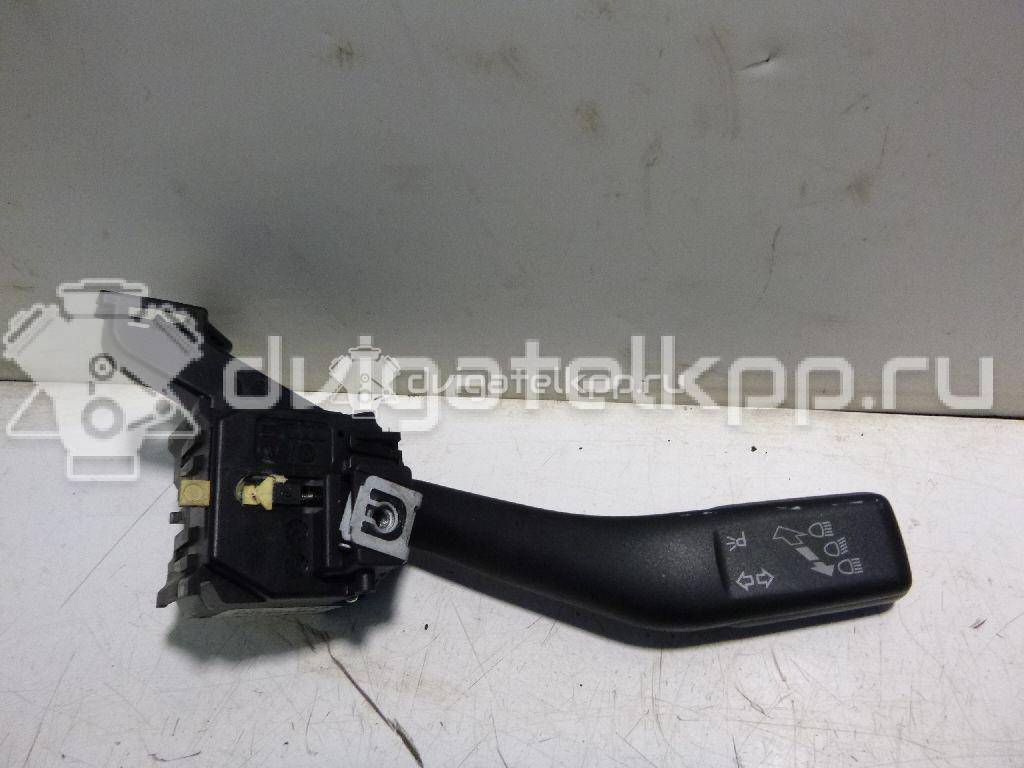 Фото Переключатель поворотов подрулевой  1k0953513e для Skoda Octavia / Yeti 5L / Octaviaii 1Z3 / Superb {forloop.counter}}