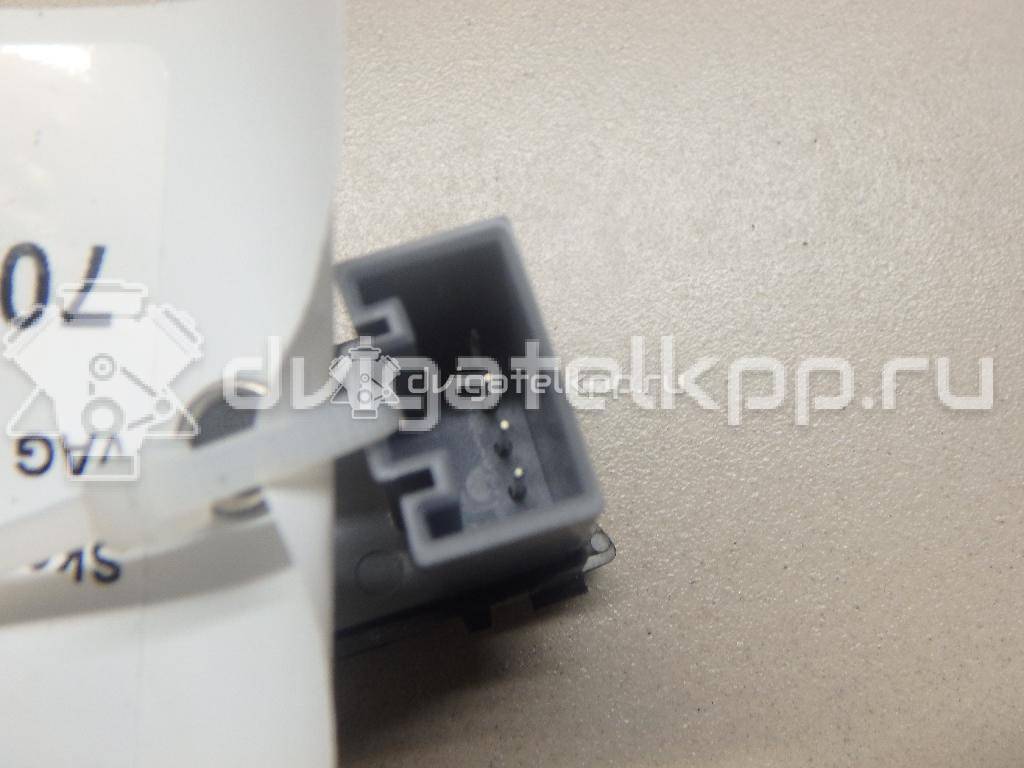 Фото Кнопка стеклоподъемника  1Z0959856 для Skoda Octavia / Octaviaii 1Z3 / Yeti 5L {forloop.counter}}