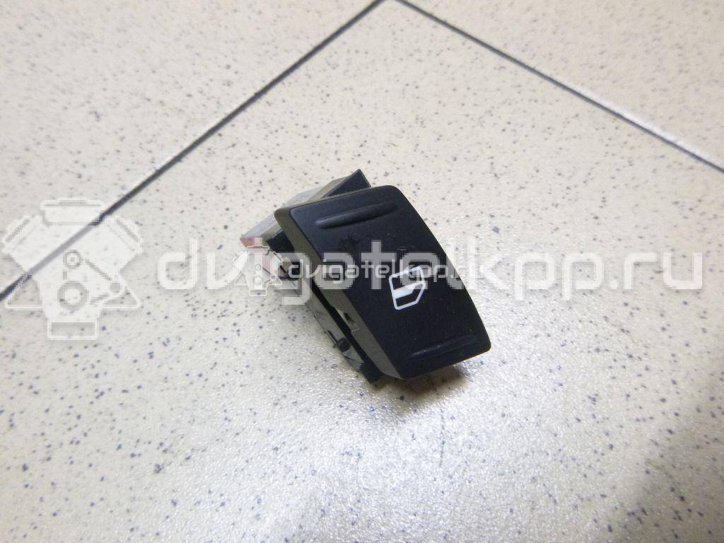 Фото Кнопка стеклоподъемника  1Z0959856 для Skoda Octavia / Octaviaii 1Z3 / Yeti 5L {forloop.counter}}