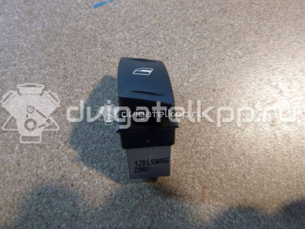 Фото Кнопка стеклоподъемника  1Z0959856 для Skoda Octavia / Octaviaii 1Z3 / Yeti 5L {forloop.counter}}