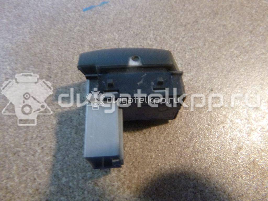 Фото Кнопка стеклоподъемника  1Z0959856 для Skoda Octavia / Octaviaii 1Z3 / Yeti 5L {forloop.counter}}