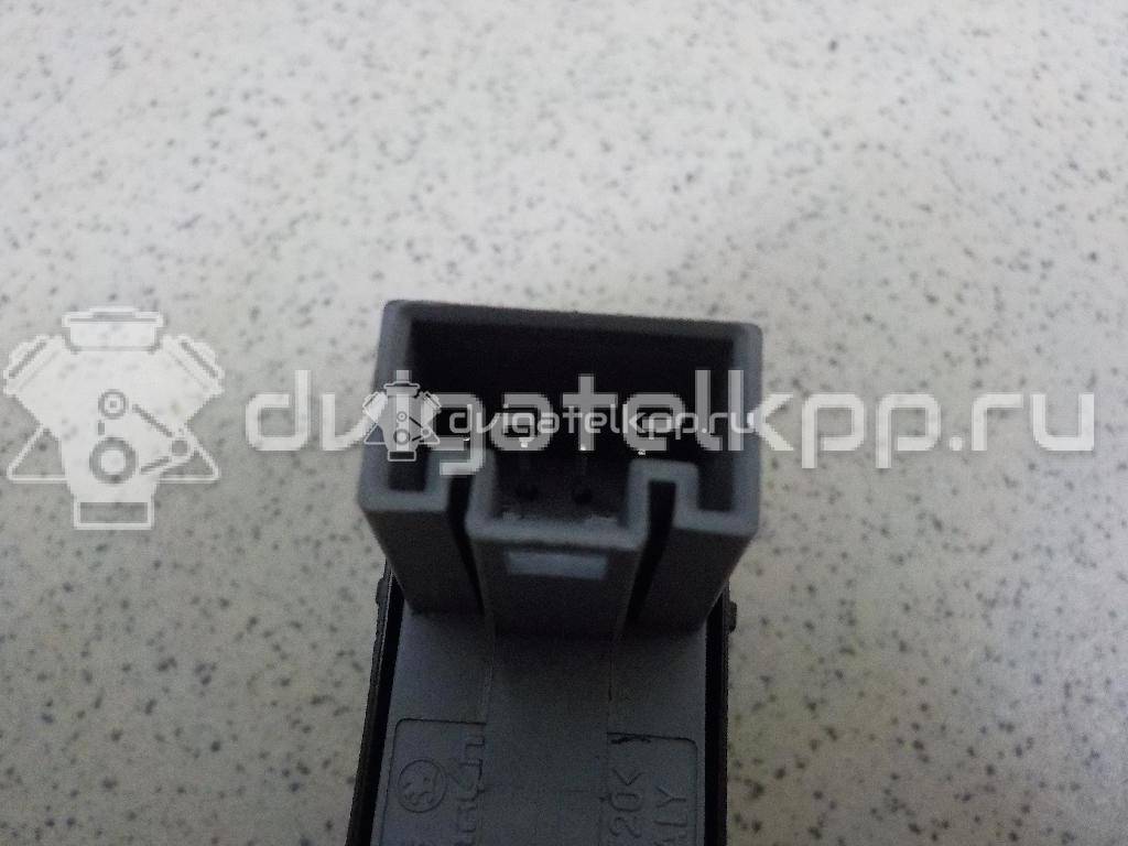 Фото Кнопка стеклоподъемника  1Z0959856 для Skoda Octavia / Octaviaii 1Z3 / Yeti 5L {forloop.counter}}