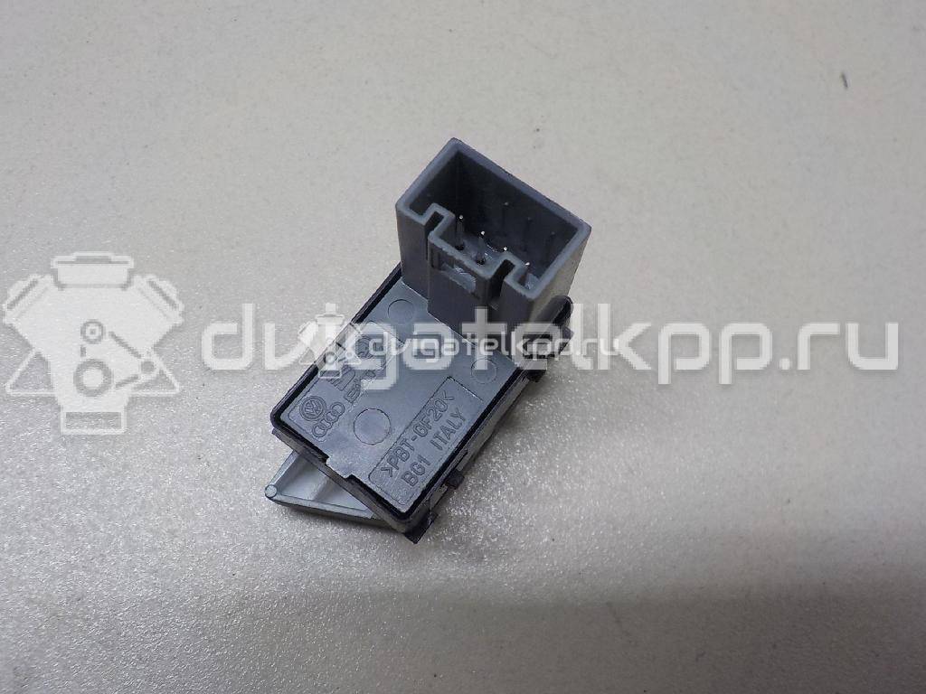 Фото Кнопка стеклоподъемника  1Z0959856 для Skoda Octavia / Octaviaii 1Z3 / Yeti 5L {forloop.counter}}