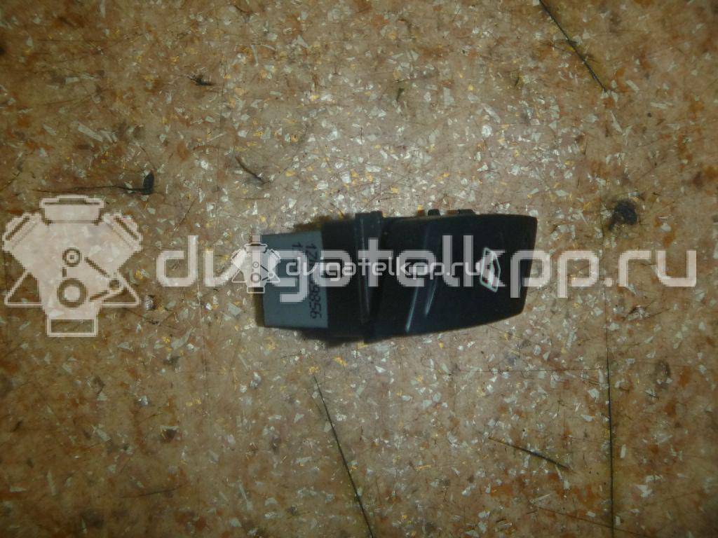 Фото Кнопка стеклоподъемника  1Z0959856 для Skoda Octavia / Octaviaii 1Z3 / Yeti 5L {forloop.counter}}