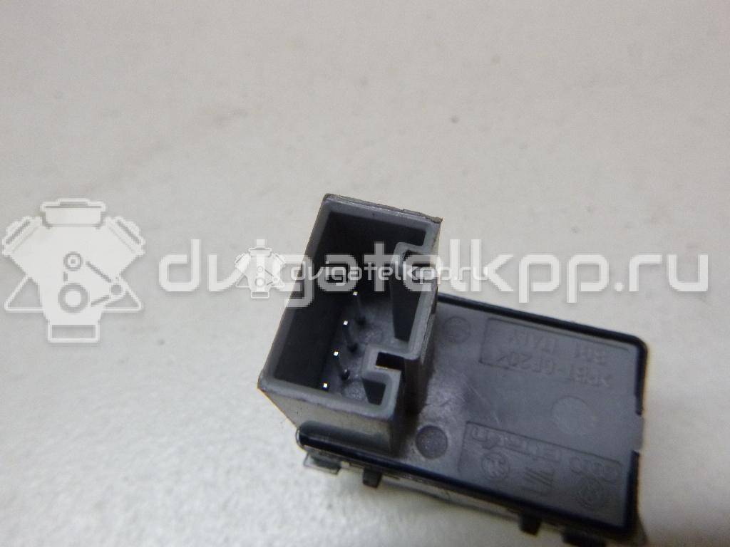 Фото Кнопка стеклоподъемника  1Z0959856 для Skoda Octavia / Octaviaii 1Z3 / Yeti 5L {forloop.counter}}