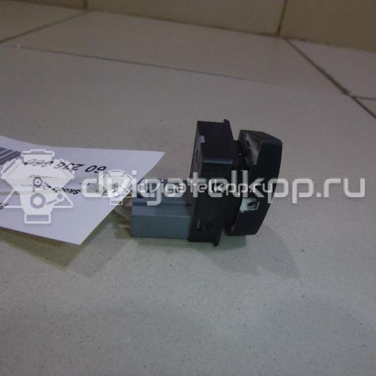 Фото Кнопка стеклоподъемника  1Z0959856 для Skoda Octavia / Octaviaii 1Z3 / Yeti 5L