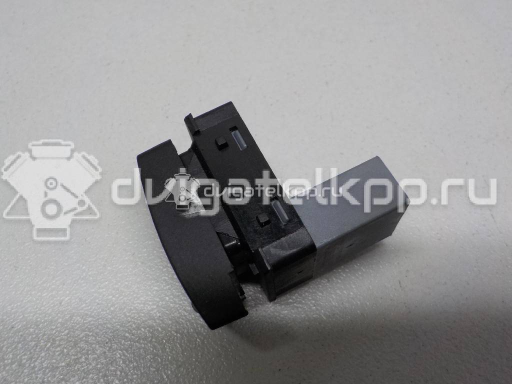 Фото Кнопка стеклоподъемника  1Z0959856 для Skoda Octavia / Octaviaii 1Z3 / Yeti 5L {forloop.counter}}