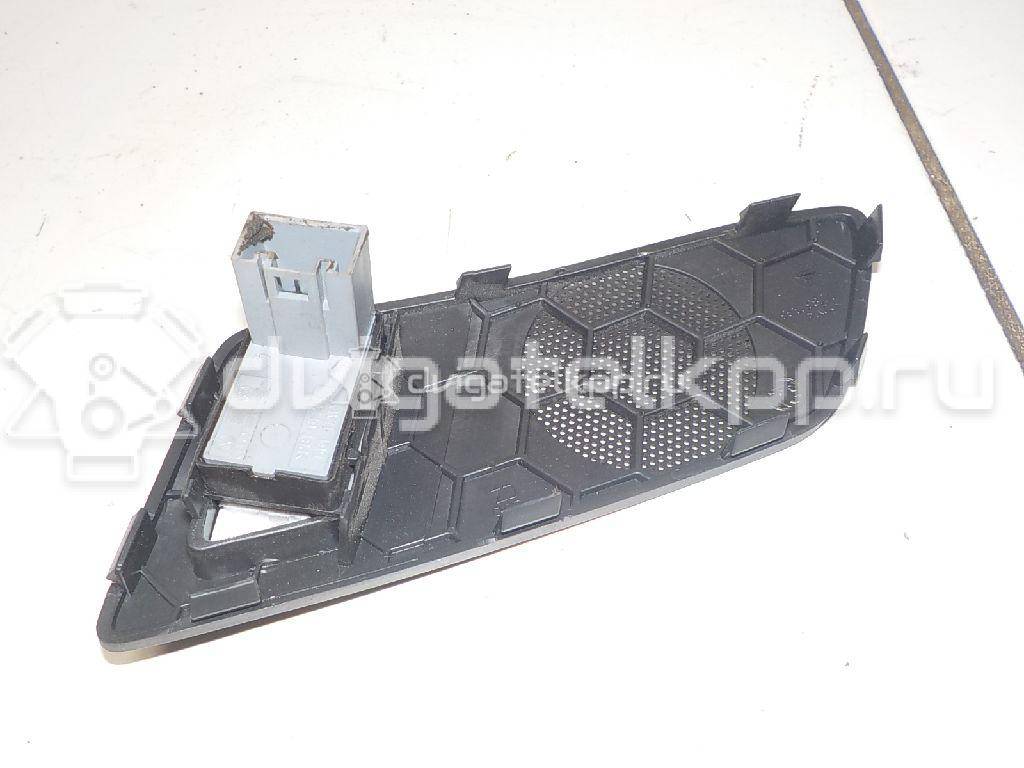 Фото Кнопка стеклоподъемника  1Z0959856 для Skoda Octavia / Octaviaii 1Z3 / Yeti 5L {forloop.counter}}