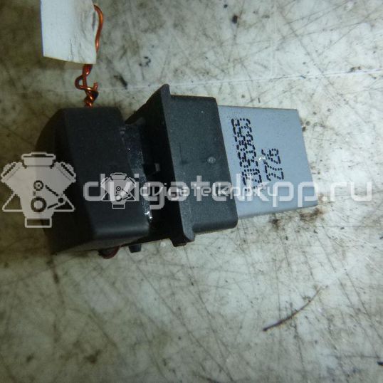 Фото Кнопка стеклоподъемника  1Z0959855 для Skoda Octavia / Octaviaii 1Z3 / Yeti 5L