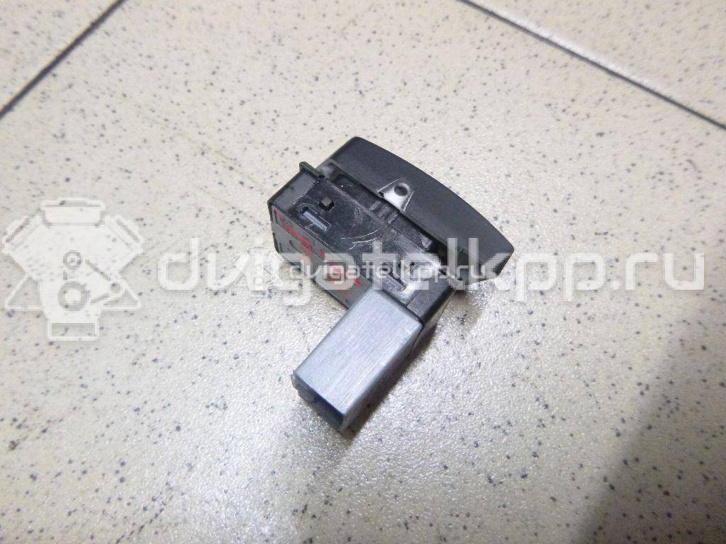 Фото Кнопка стеклоподъемника  1Z0959855 для Skoda Octavia / Octaviaii 1Z3 / Yeti 5L {forloop.counter}}