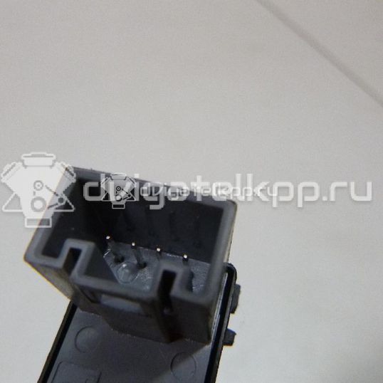 Фото Кнопка стеклоподъемника  1Z0959855 для Skoda Octavia / Octaviaii 1Z3 / Yeti 5L