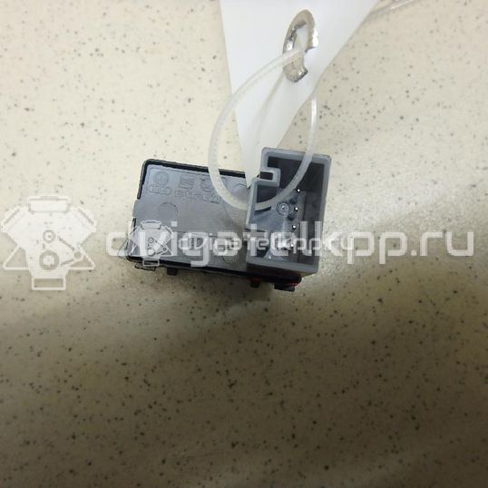 Фото Кнопка стеклоподъемника  1Z0959855 для Skoda Octavia / Octaviaii 1Z3 / Yeti 5L