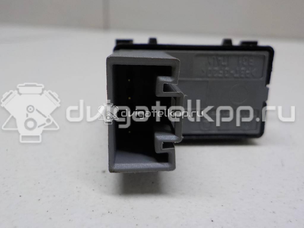 Фото Кнопка стеклоподъемника  1Z0959855 для Skoda Octavia / Octaviaii 1Z3 / Yeti 5L {forloop.counter}}