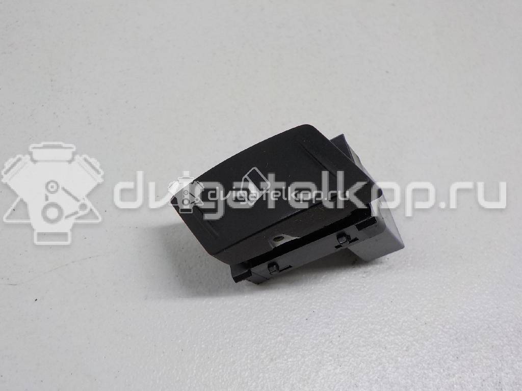 Фото Кнопка стеклоподъемника  1Z0959855 для Skoda Octavia / Octaviaii 1Z3 / Yeti 5L {forloop.counter}}