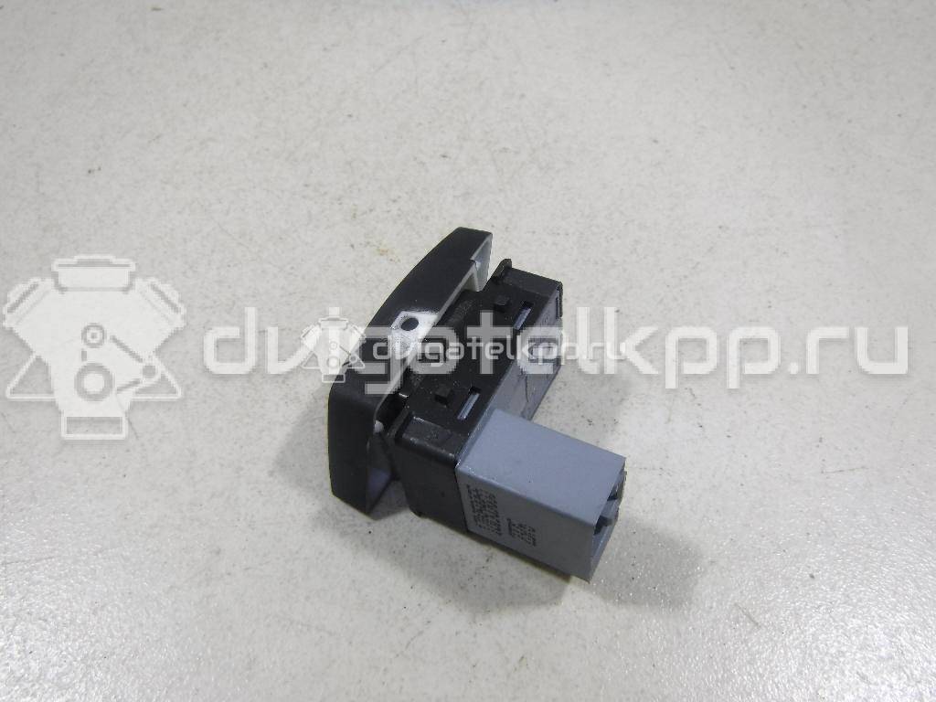 Фото Кнопка стеклоподъемника  1Z0959855 для Skoda Octavia / Octaviaii 1Z3 / Yeti 5L {forloop.counter}}