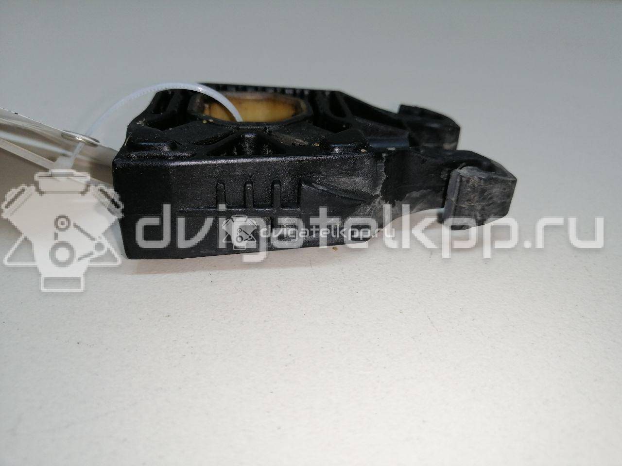 Фото Подушка радиатора  5Q0121367D для Skoda Octavia / Superb / Yeti 5L / Rapid {forloop.counter}}