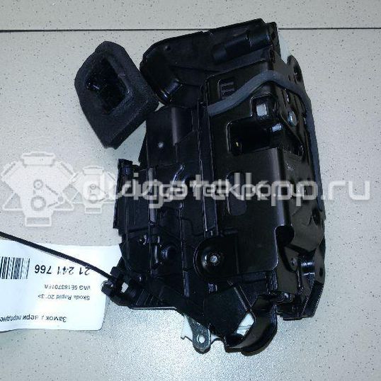 Фото Замок двери передней правой  5E1837016A для Skoda Octavia / Yeti 5L / Rapid