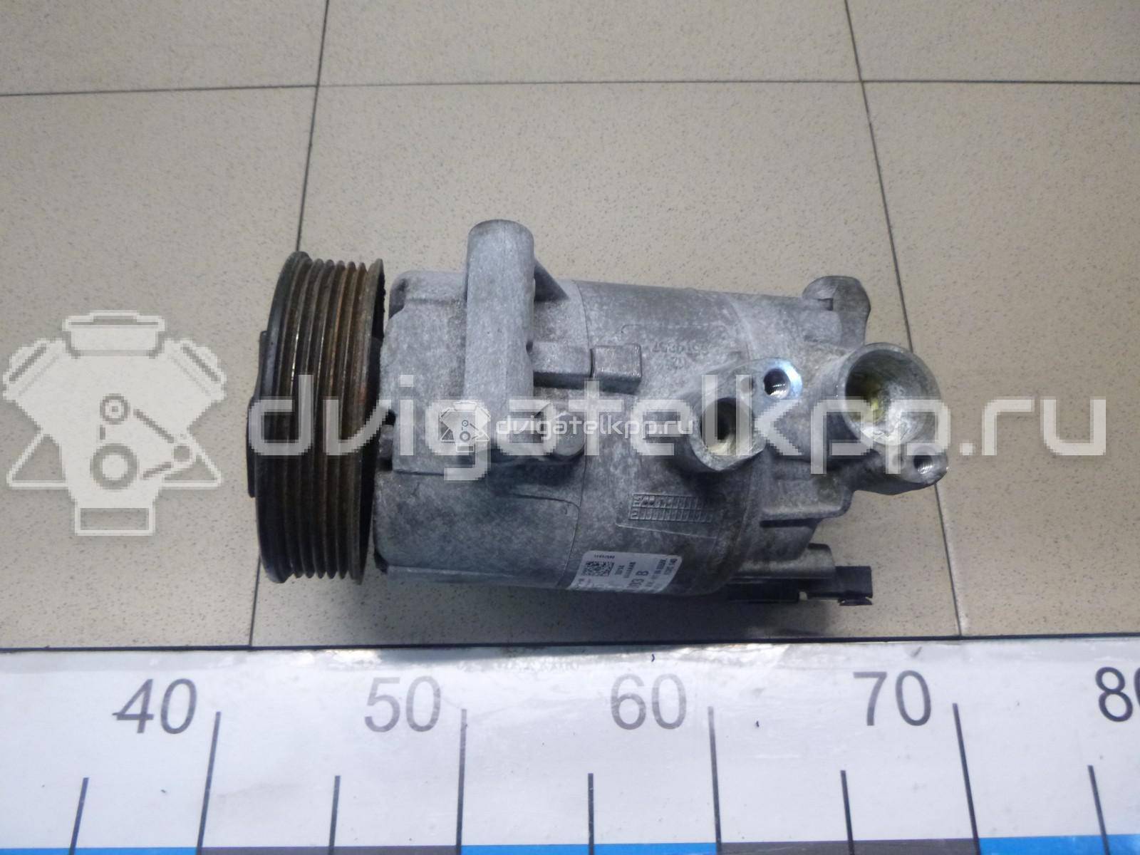 Фото Компрессор системы кондиционирования  5Q0820803J для Skoda Roomster 5J / Octaviaii 1Z3 / Yeti 5L / Fabia / Octavia {forloop.counter}}