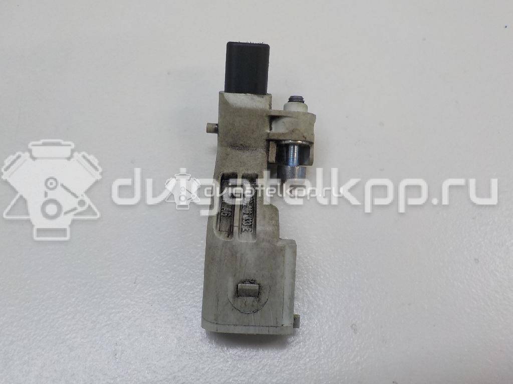 Фото Датчик положения коленвала  03C906433E для Skoda Roomster 5J / Octaviaii 1Z3 / Yeti 5L / Fabia / Octavia {forloop.counter}}