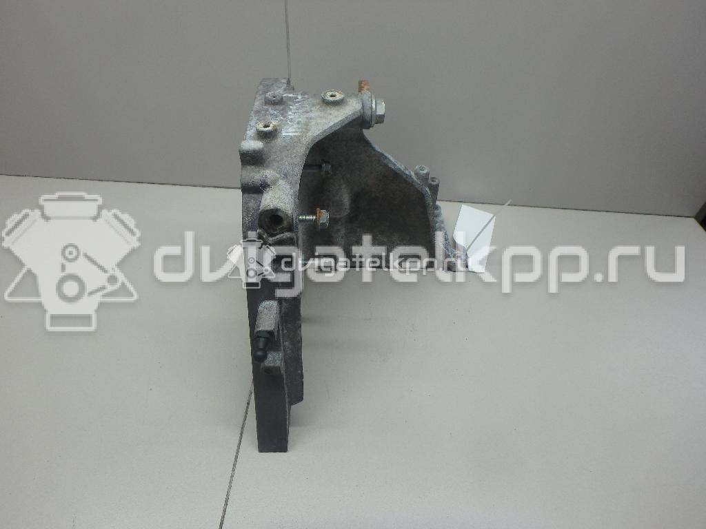 Фото Кронштейн ТНВД для двигателя A 20 DTH для Opel Astra / Insignia / Zafira / Cascada W13 160-165 л.с 16V 2.0 л Дизельное топливо 55574720 {forloop.counter}}