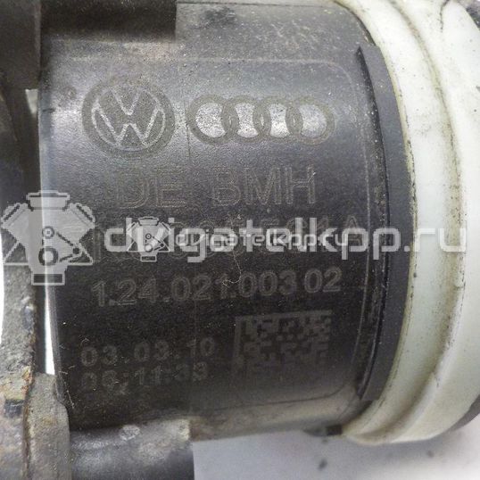 Фото Насос (помпа) электрический  5N0965561A для Skoda Octavia / Yeti 5L / Octaviaii 1Z3 / Superb