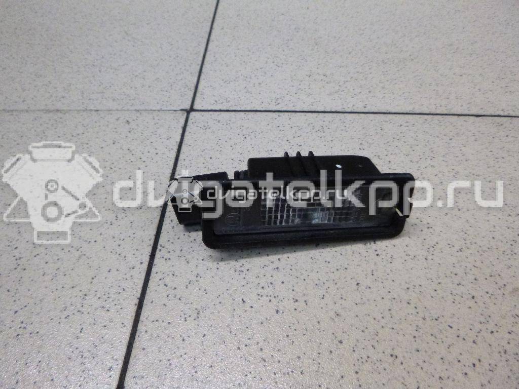 Фото Фонарь подсветки номера  1K8943021 для Volkswagen Scirocco / Polo / Touran / Amarok S1B / New Beetle {forloop.counter}}