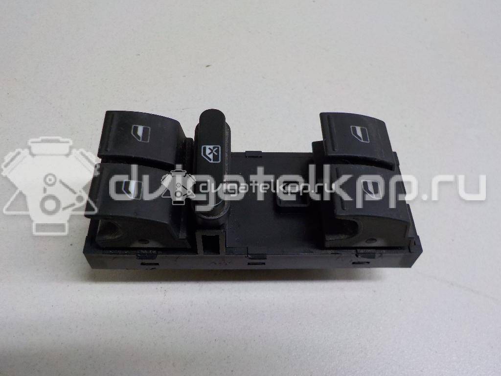 Фото Блок управления стеклоподъемниками  1K4959857 для Volkswagen Tiguan / Touran / Amarok S1B / Cc / Golf {forloop.counter}}