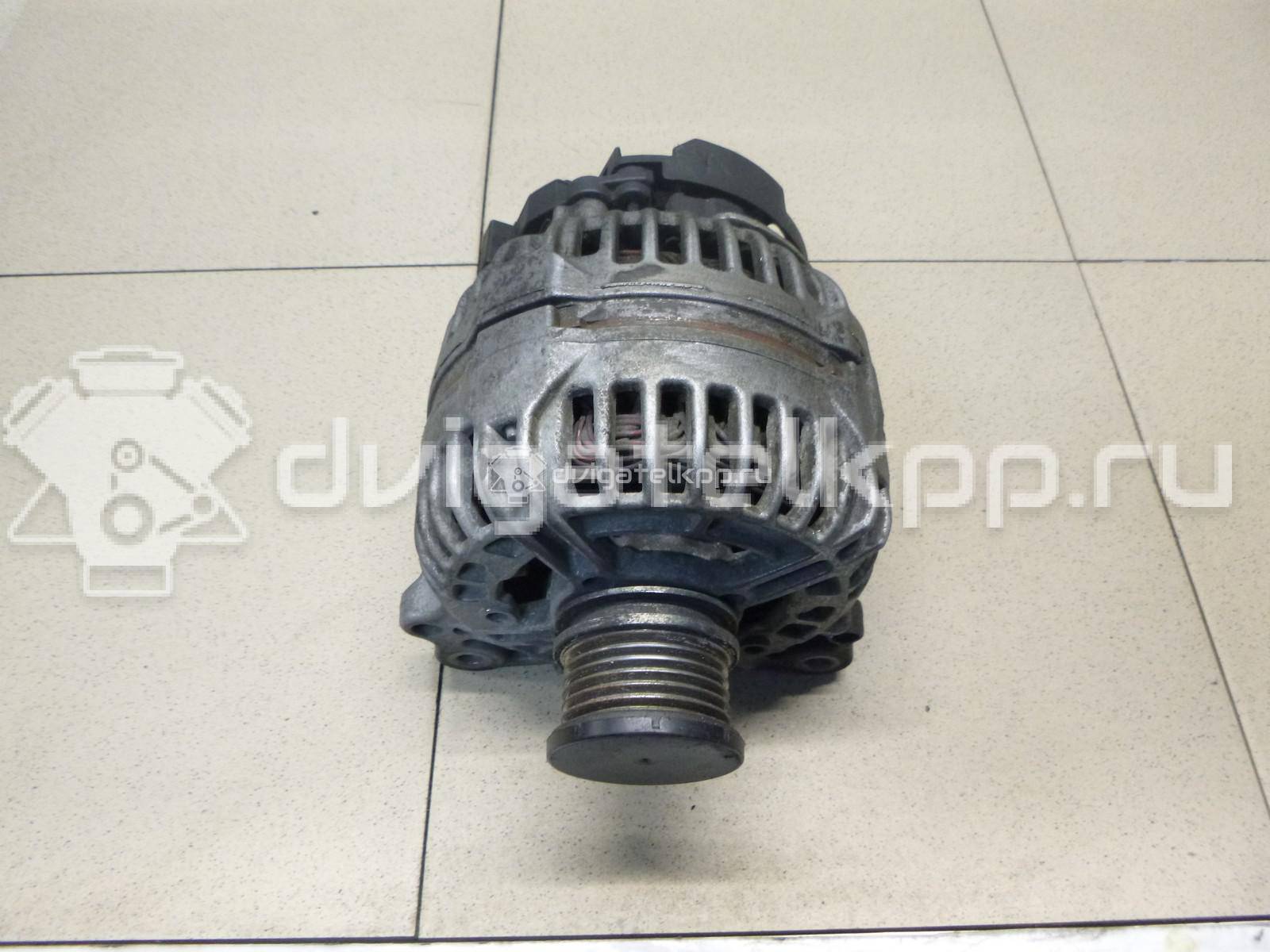 Фото Генератор  03L903023P для Volkswagen Scirocco / Tiguan / Touran / Amarok S1B / New Beetle {forloop.counter}}