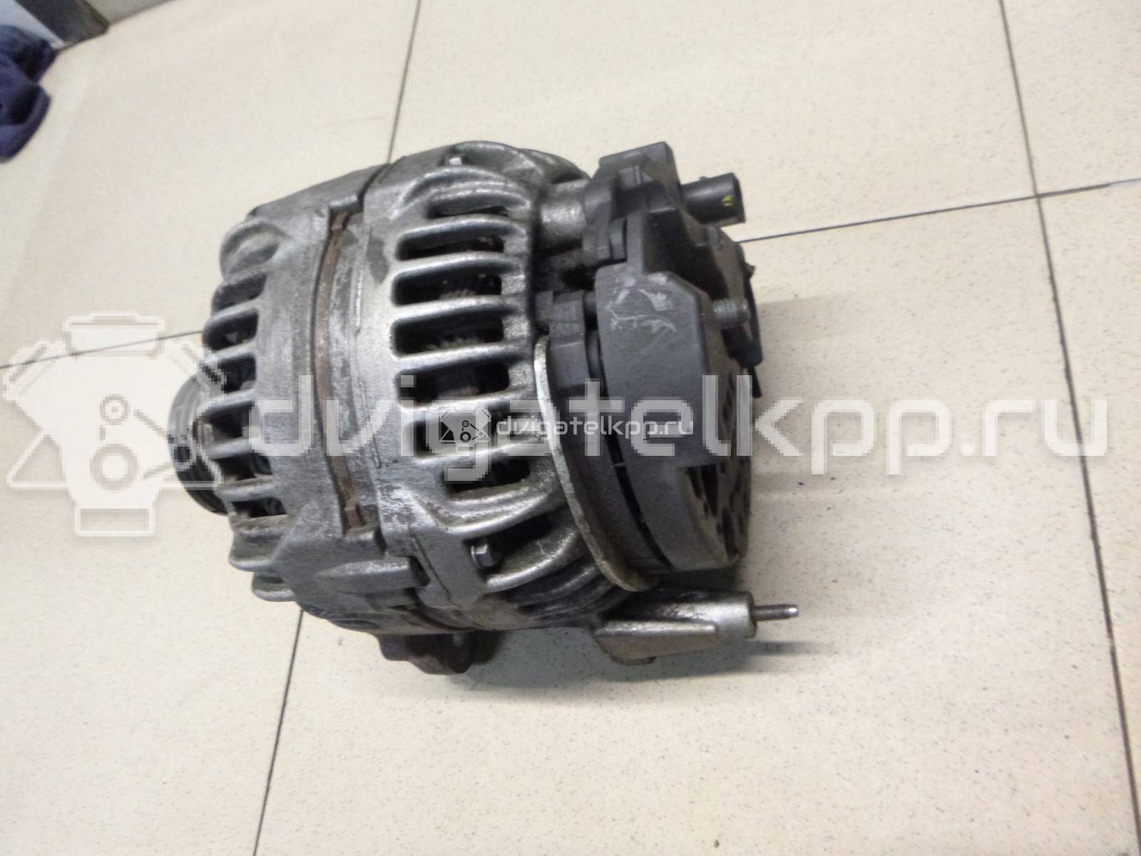 Фото Генератор  03L903023P для Volkswagen Scirocco / Tiguan / Touran / Amarok S1B / New Beetle {forloop.counter}}