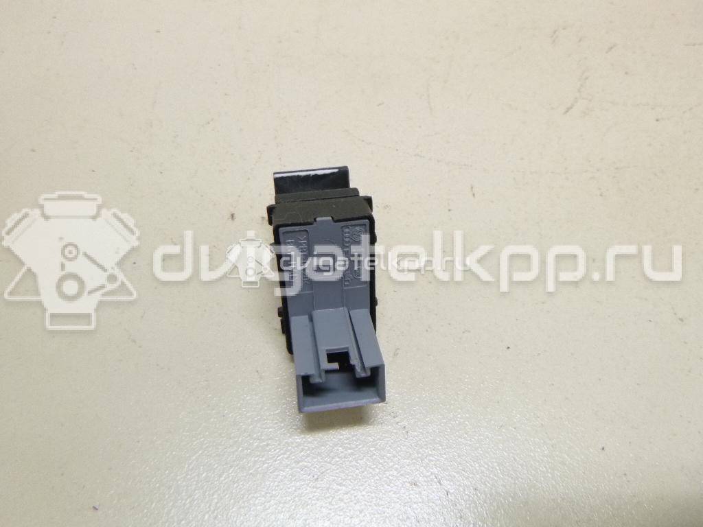 Фото Кнопка стеклоподъемника  1F0959855 для Volkswagen Scirocco / Tiguan / Touran / Amarok S1B / Cc {forloop.counter}}