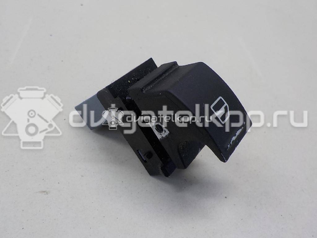 Фото Кнопка стеклоподъемника  1F0959855 для Volkswagen Scirocco / Tiguan / Touran / Amarok S1B / Cc {forloop.counter}}