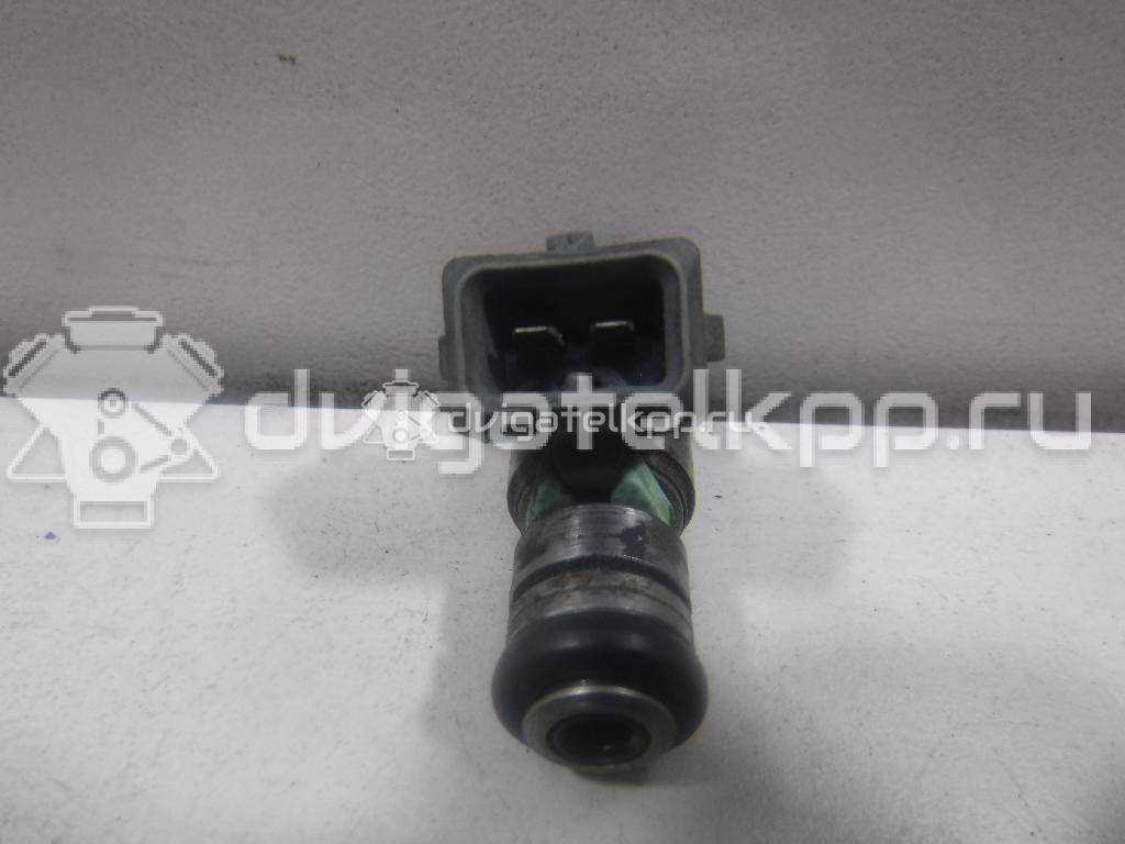 Фото Форсунка инжекторная электрическая  032906031A для Volkswagen Polo / Caddy / Vento 1H2 / Golf {forloop.counter}}