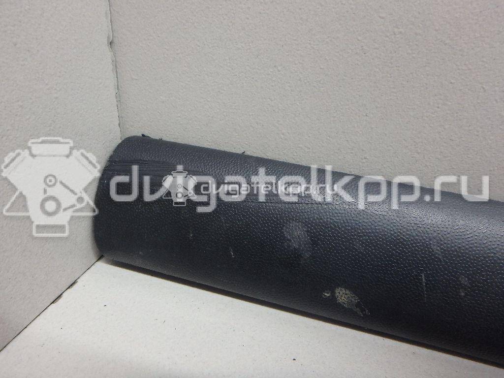 Фото Молдинг передней правой двери  2K0853516E9B9 для Volkswagen Caddy {forloop.counter}}