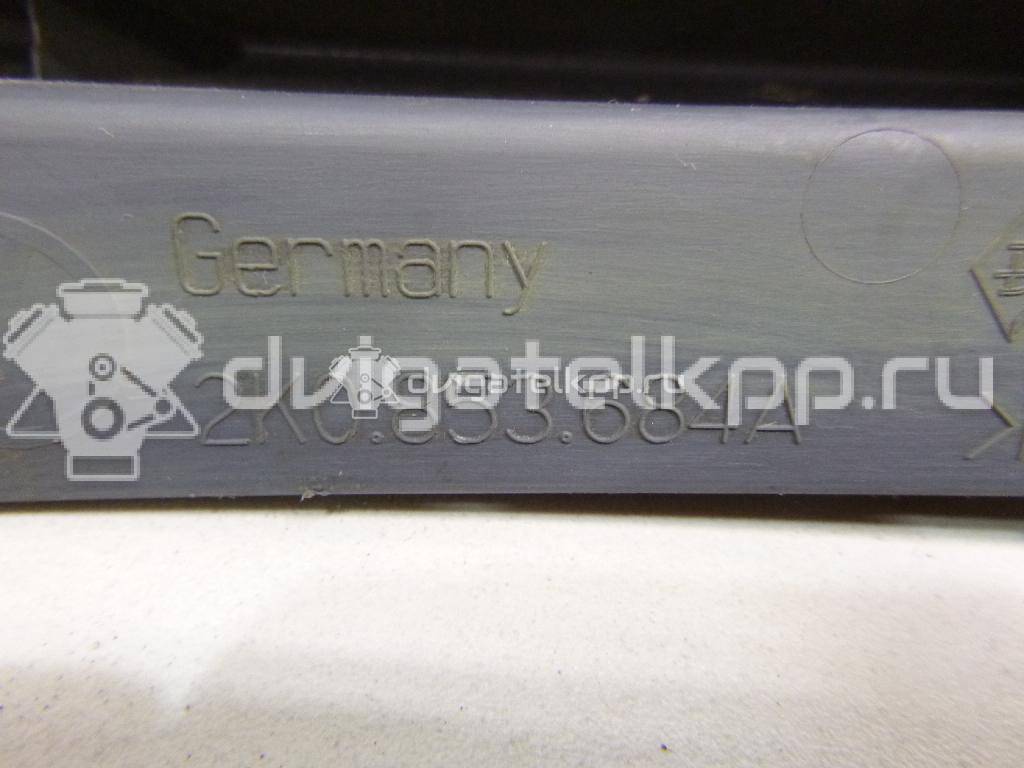 Фото Рамка противотуманной фары правой  2K0853684A для Volkswagen Caddy {forloop.counter}}