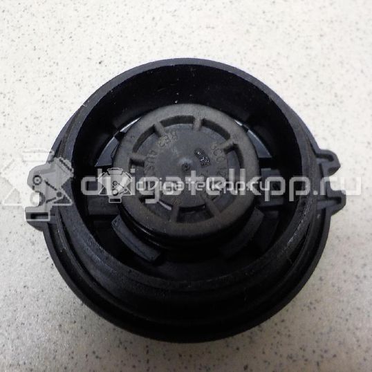 Фото Крышка расширительного бачка  3C0121321 для vw Caddy III