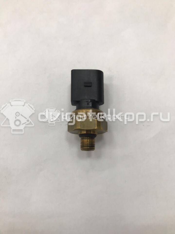 Фото Датчик давления топлива  03C906051A для Volkswagen Touran / Cc / Touareg / Eos 1F7, 1F8 / Golf {forloop.counter}}