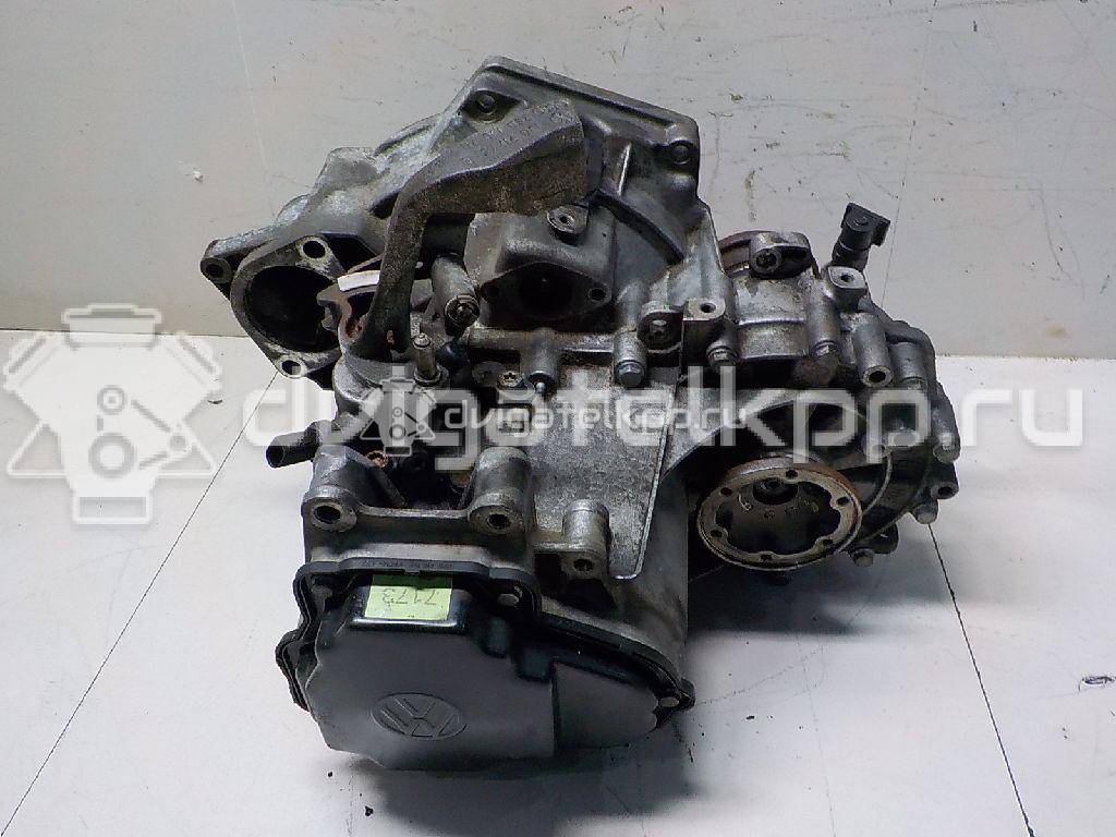 Фото Контрактная (б/у) МКПП для Seat Leon 100 л.с 8V 1.9 л AXR Дизельное топливо 02J300052G {forloop.counter}}