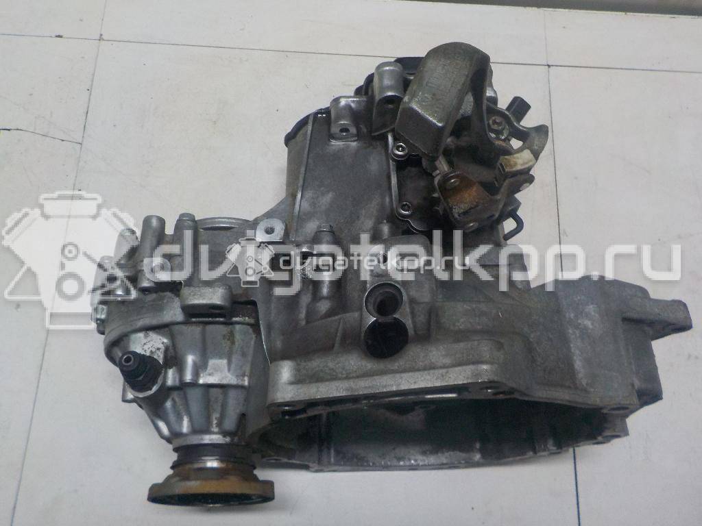 Фото Контрактная (б/у) МКПП для Seat Leon 100 л.с 8V 1.9 л AXR Дизельное топливо 02J300052G {forloop.counter}}