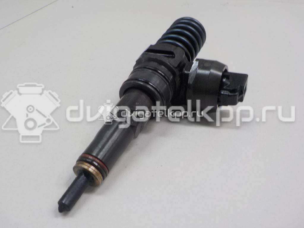 Фото Форсунка дизельная электрическая для двигателя BXE для Skoda Octavia / Octaviaii 1Z3 / Superb 105 л.с 8V 1.9 л Дизельное топливо 038130073AG {forloop.counter}}