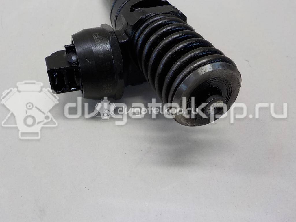 Фото Форсунка дизельная электрическая для двигателя BXE для Skoda Octavia / Octaviaii 1Z3 / Superb 105 л.с 8V 1.9 л Дизельное топливо 038130073AG {forloop.counter}}