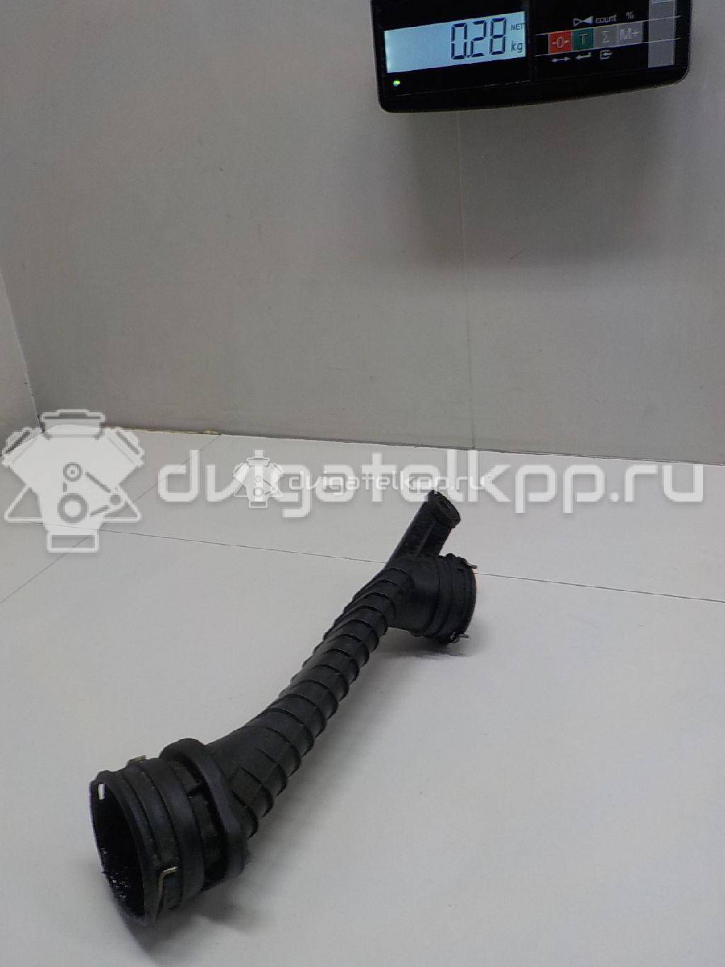 Фото Патрубок интеркулера для двигателя AXR для Skoda Roomster 5J / Fabia / Octavia 100 л.с 8V 1.9 л Дизельное топливо 1J0145840H {forloop.counter}}