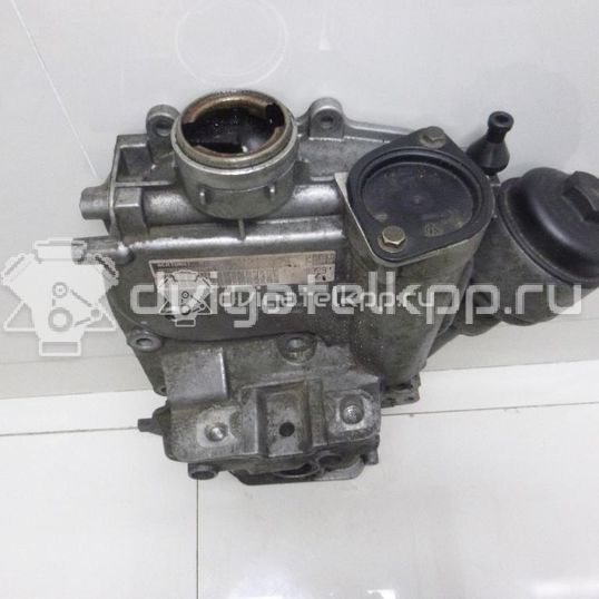 Фото Крышка двигателя передняя для двигателя BLF для Volkswagen Passat / Eos 1F7, 1F8 / Jetta / Golf 115 л.с 16V 1.6 л бензин 03C109210G