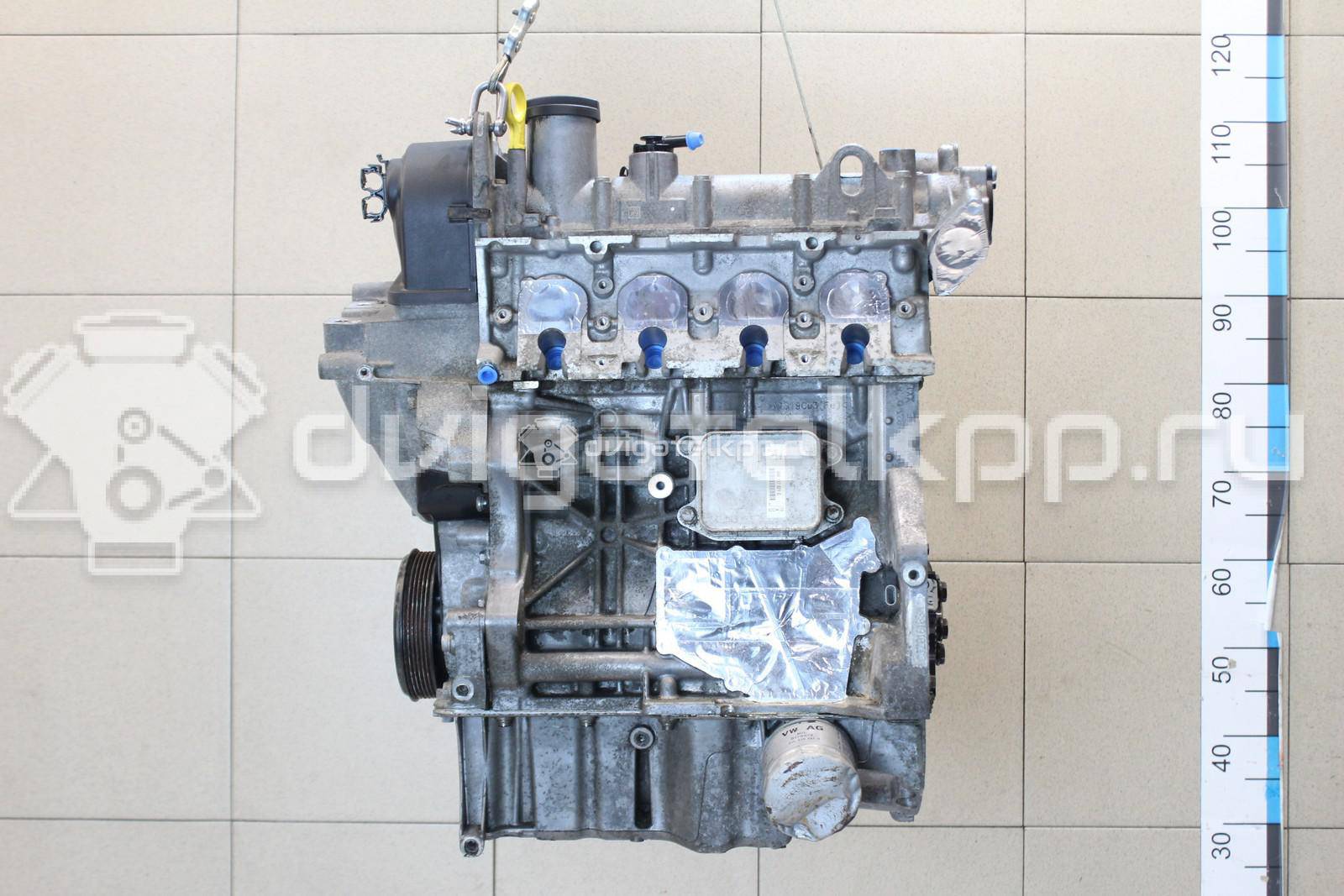 Фото Контрактный (б/у) двигатель CJZA для Volkswagen Golf 105 л.с 16V 1.2 л бензин 04E100031C {forloop.counter}}