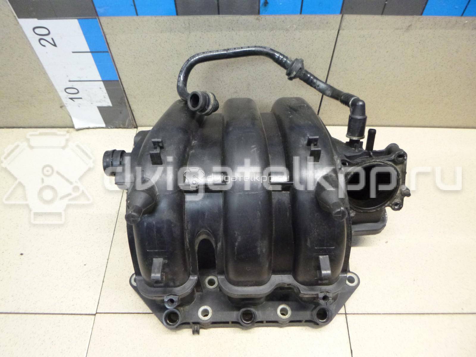 Фото Коллектор впускной для двигателя CGPA для Volkswagen Polo 70 л.с 12V 1.2 л бензин 03E129711F {forloop.counter}}