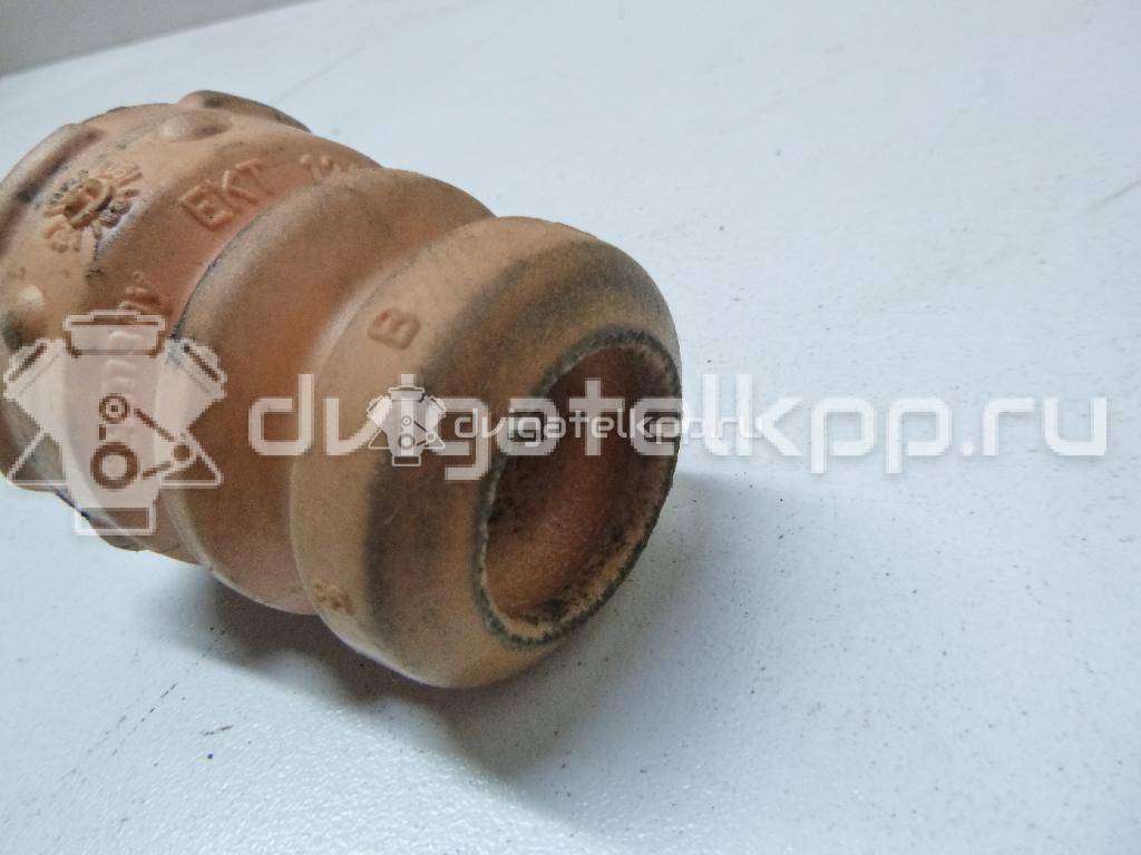 Фото Отбойник переднего амортизатора  1K0412303B для Audi A3 / Tt / A2 8Z0 / Q3 8U {forloop.counter}}